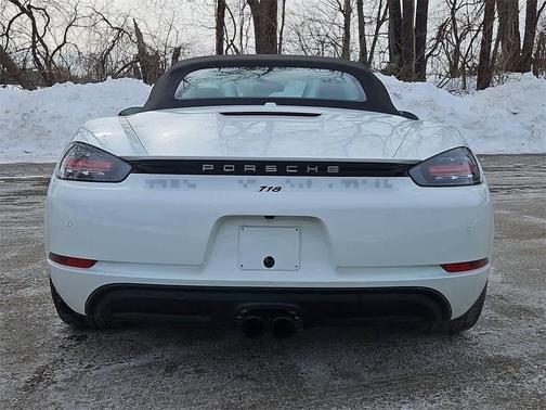 2024 Porsche 718 Boxster 