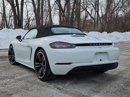 2024 Porsche 718 Boxster 