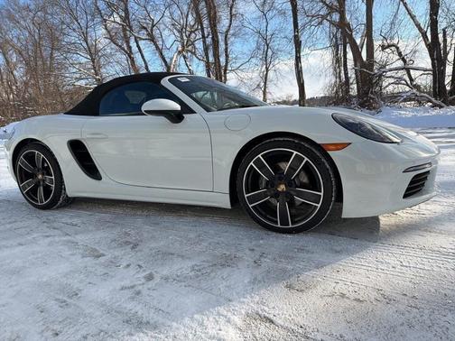 2024 Porsche 718 Boxster Style Edition