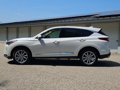 Platinum White Pearl 2023 Acura RDX Base