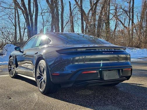 2025 Porsche Taycan 4S