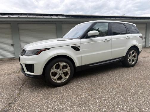 Fuji White 2018 Land Rover Range Rover Sport 3.0L Supercharged HSE