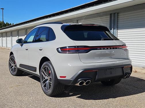 2026 Porsche Macan S