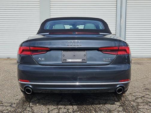 Manhattan Gray Metallic w/ Black Roof 2018 Audi A5 2.0T Premium Plus