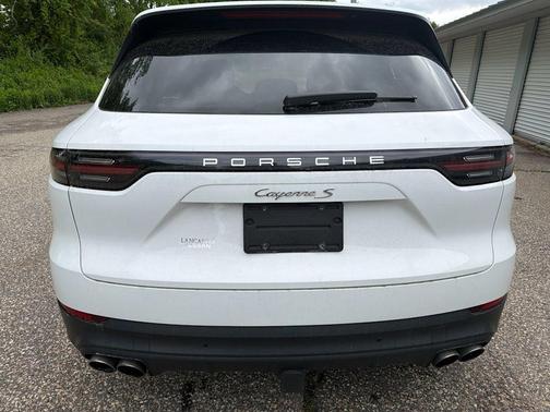 White 2023 Porsche Cayenne S