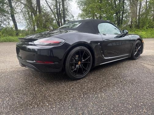 2024 Porsche 718 Boxster