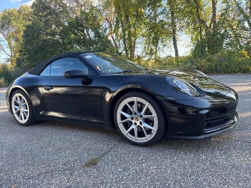 2025 Porsche 911 Carrera