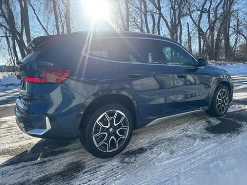 2025 BMW X1 xDrive28i