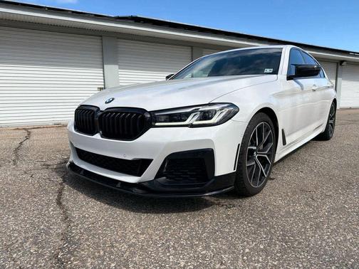 2021 BMW 530 i xDrive