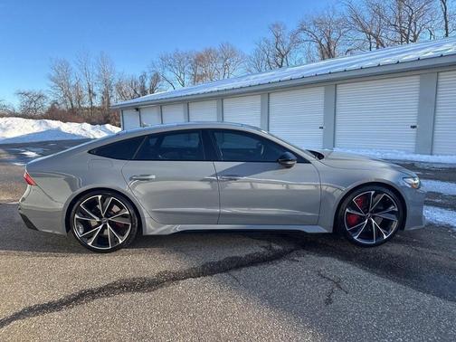 2022 Audi RS 7 4.0T quattro