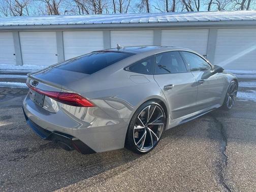 2022 Audi RS 7 4.0T quattro