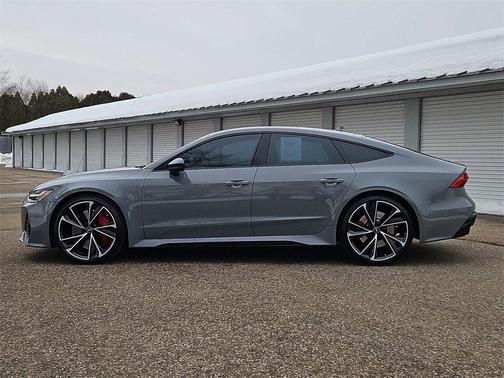 2022 Audi RS 7 4.0T quattro