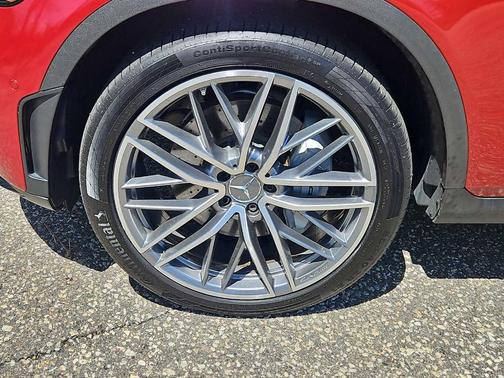 MANUFAKTUR Cardinal Red Metallic 2022 Mercedes-Benz AMG GLC 43 Base 4MATIC