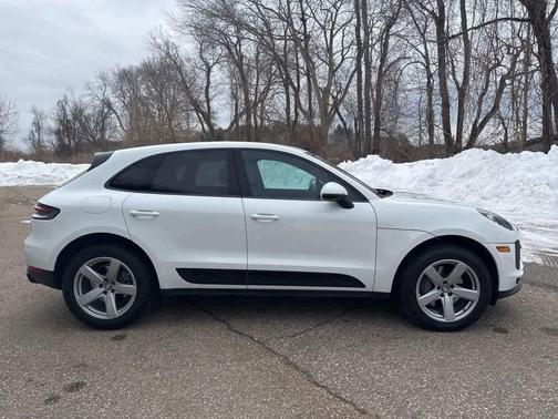 2021 Porsche Macan S