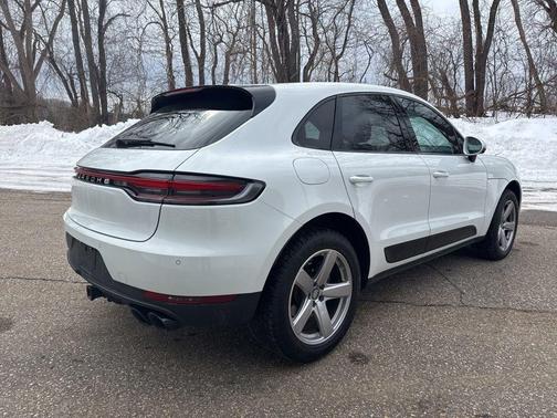 2021 Porsche Macan S