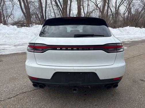 2021 Porsche Macan S