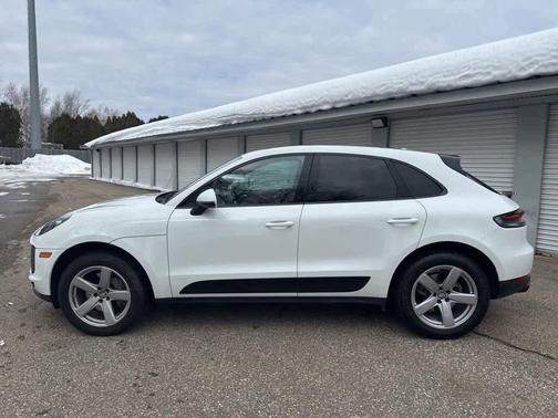 2021 Porsche Macan S