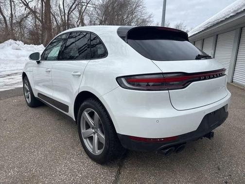 2021 Porsche Macan S