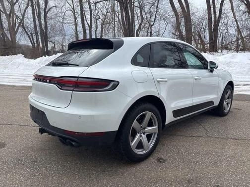 2021 Porsche Macan S