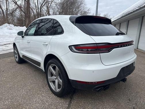 2021 Porsche Macan S