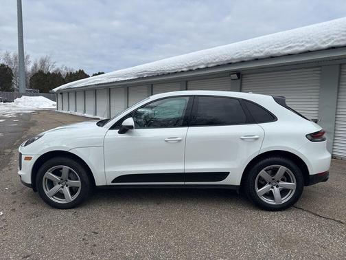 2021 Porsche Macan S