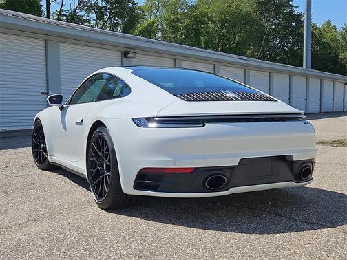 2020 Porsche 911 Carrera S