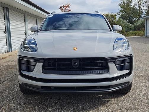 2026 Porsche Macan S