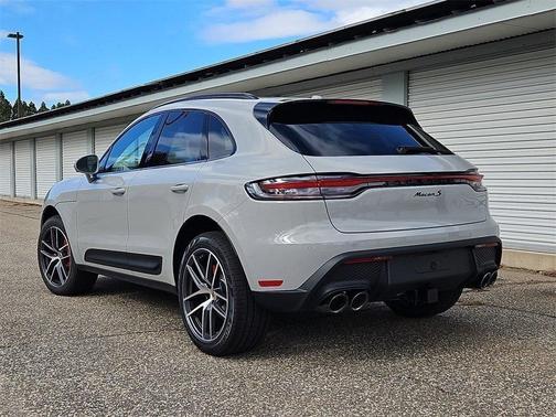 2026 Porsche Macan S
