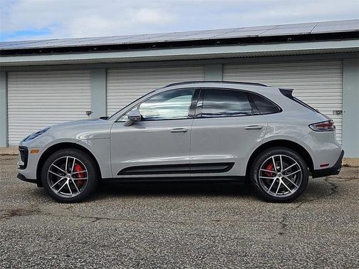 2026 Porsche Macan S