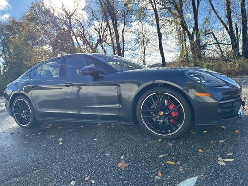 2023 Porsche Panamera 4S