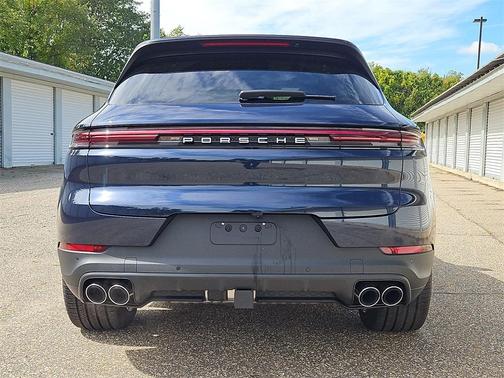 2026 Porsche Cayenne Base