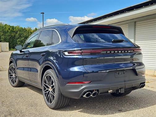2026 Porsche Cayenne Base
