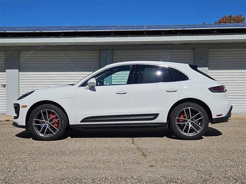 2023 Porsche Macan S