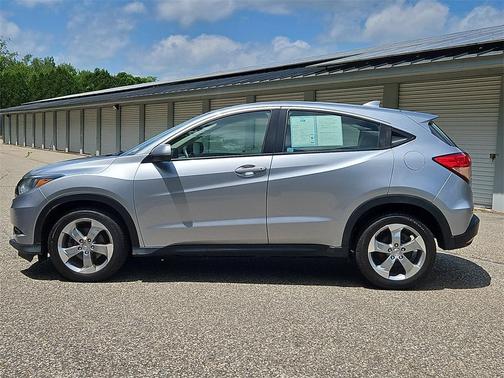 2017 Honda HR-V LX