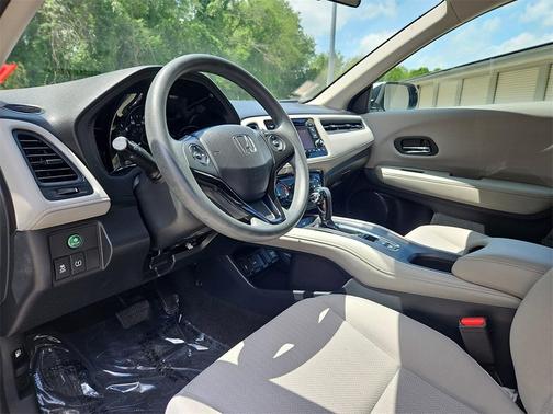 2017 Honda HR-V LX