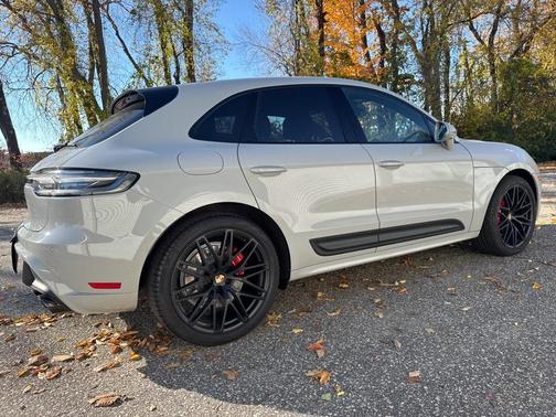 2023 Porsche Macan GTS