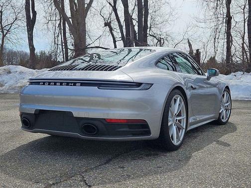 2024 Porsche 911 Carrera 4S