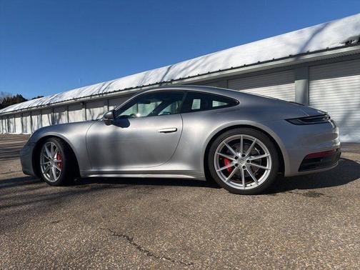 2024 Porsche 911 Carrera 4S