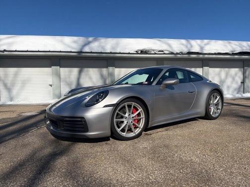 2024 Porsche 911 Carrera 4S
