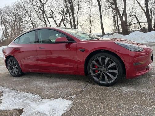 2023 Tesla Model 3 Performance