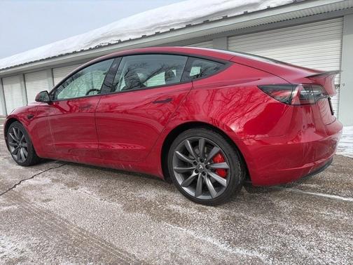 2023 Tesla Model 3 Performance