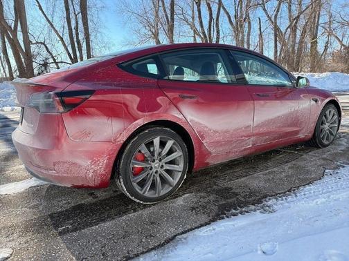 2023 Tesla Model 3 Performance