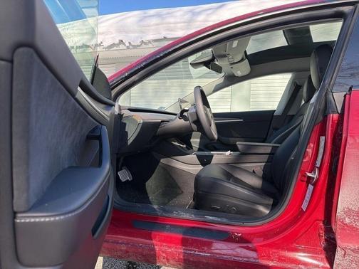 2023 Tesla Model 3 Performance