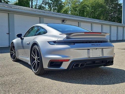 2022 Porsche 911 Turbo S