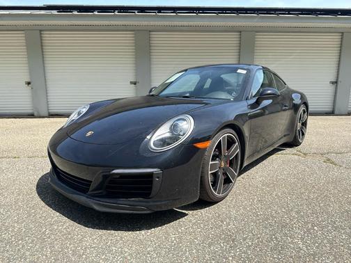Jet Black Metallic 2017 Porsche 911 Carrera S