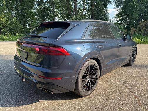 2024 Audi SQ8 4.0T Prestige