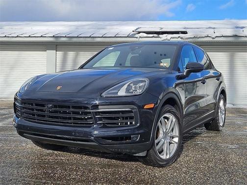 2022 Porsche Cayenne 