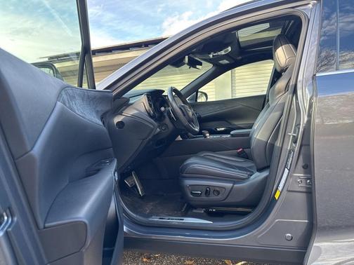 2023 Lexus RX 350 F SPORT Handling