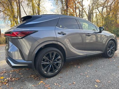 2023 Lexus RX 350 F SPORT Handling