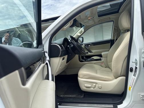 2022 Lexus GX 460 Base